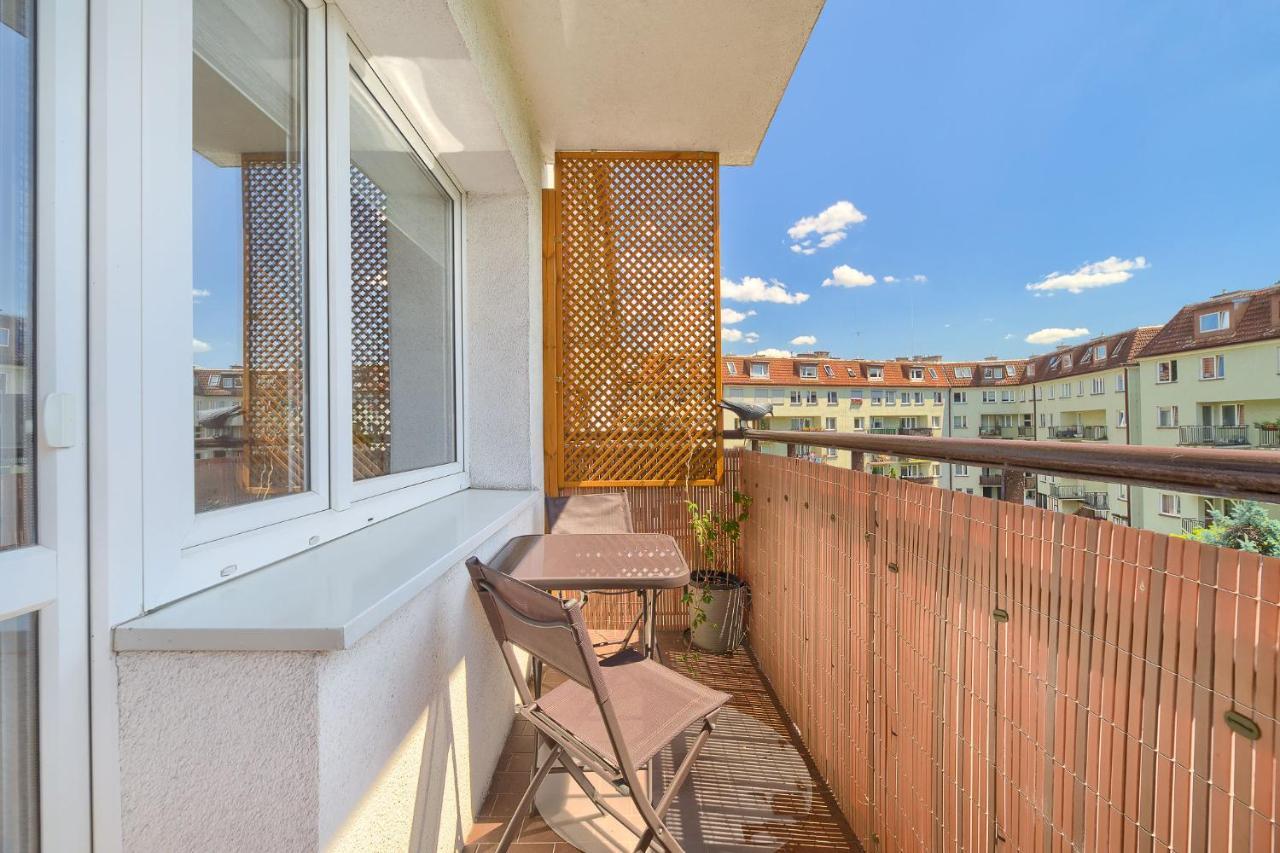 Family Center Spot Apartment Poznan Bagian luar foto