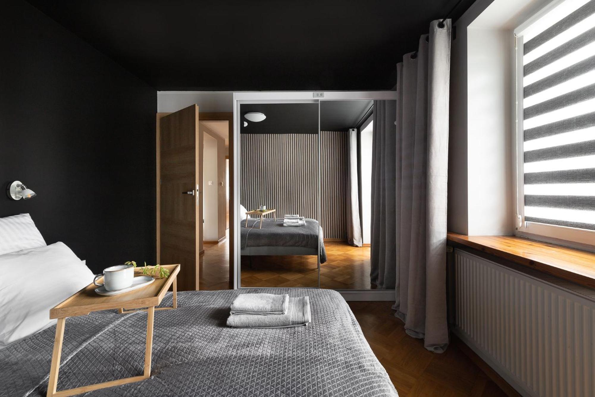 Family Center Spot Apartment Poznan Bagian luar foto