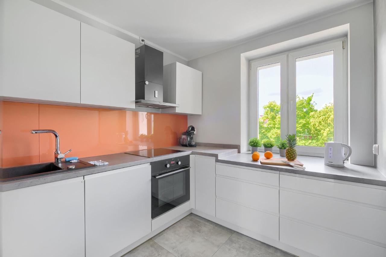 Family Center Spot Apartment Poznan Bagian luar foto