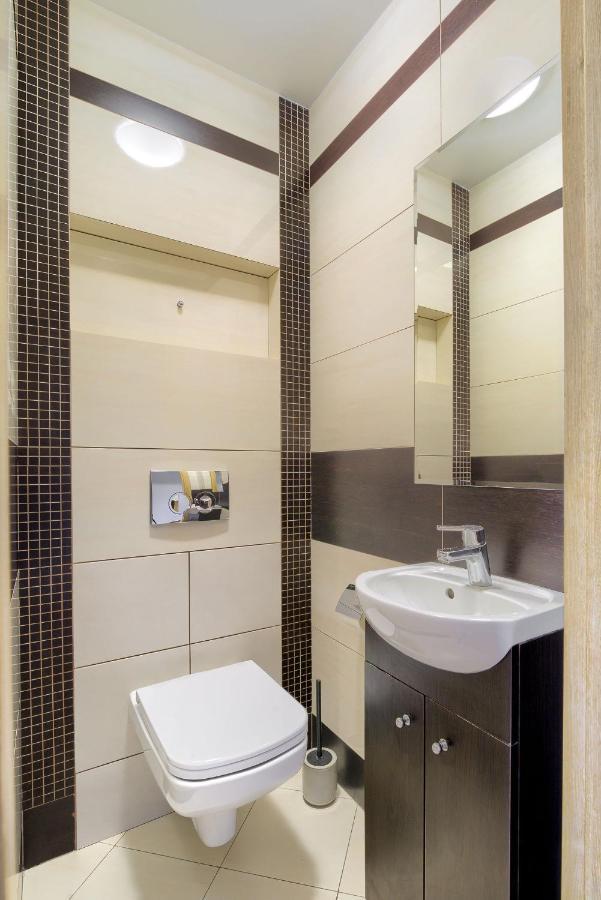 Family Center Spot Apartment Poznan Bagian luar foto