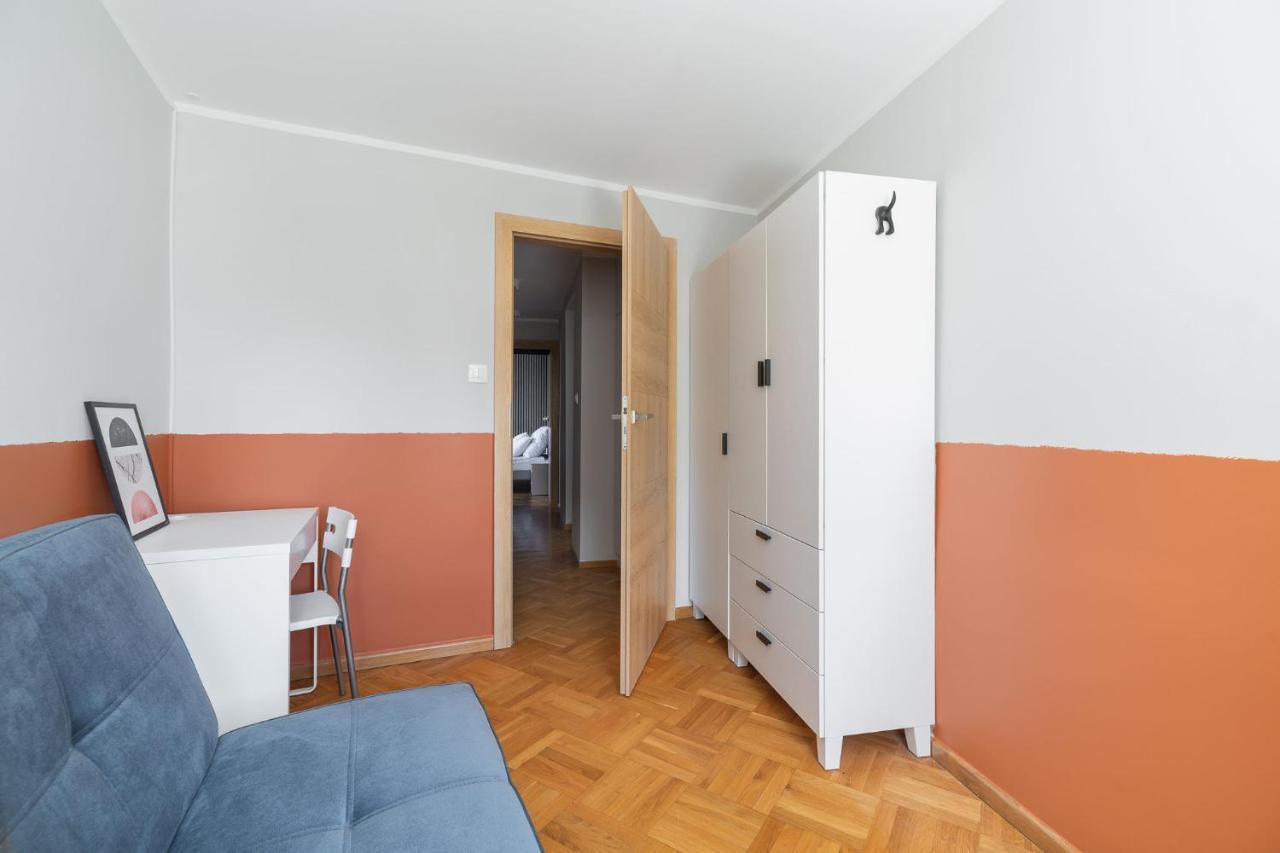 Family Center Spot Apartment Poznan Bagian luar foto