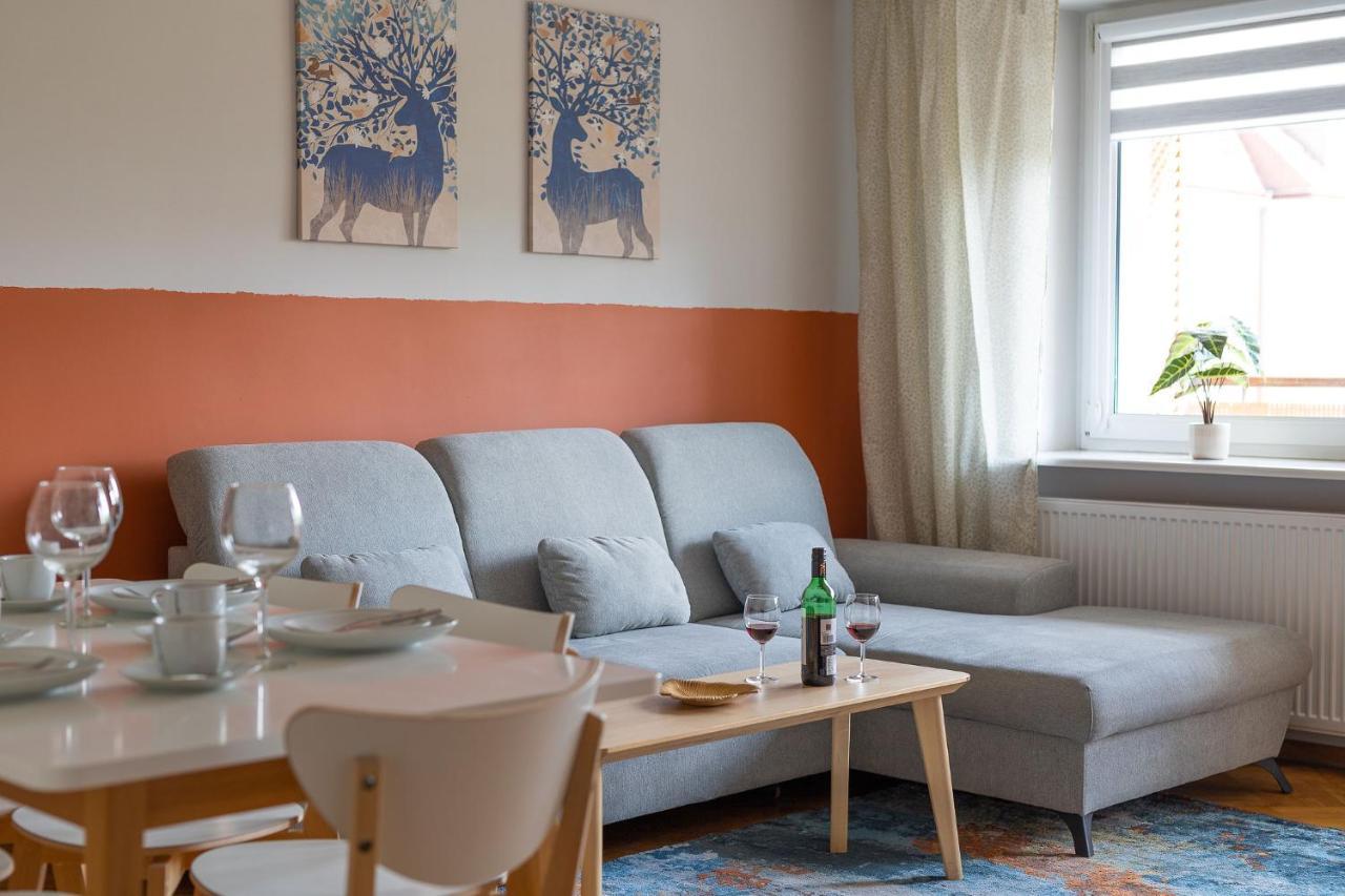 Family Center Spot Apartment Poznan Bagian luar foto