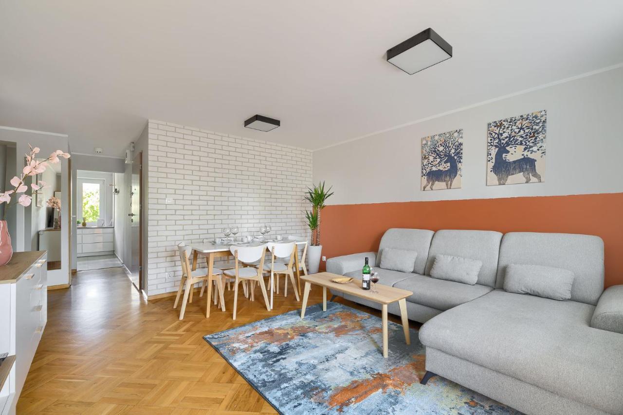 Family Center Spot Apartment Poznan Bagian luar foto